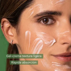 Bee Radiant Gel-Crema Signos de la Edad & Antifatiga Facial