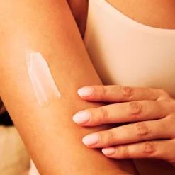 Hot Crema Corporal Anti-Flacidez con Retinol Corporal