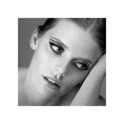 Hot Delineador de ojos Ligne Noire Eyeliner