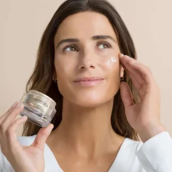 Sale EXCELLAGE CREMA Facial