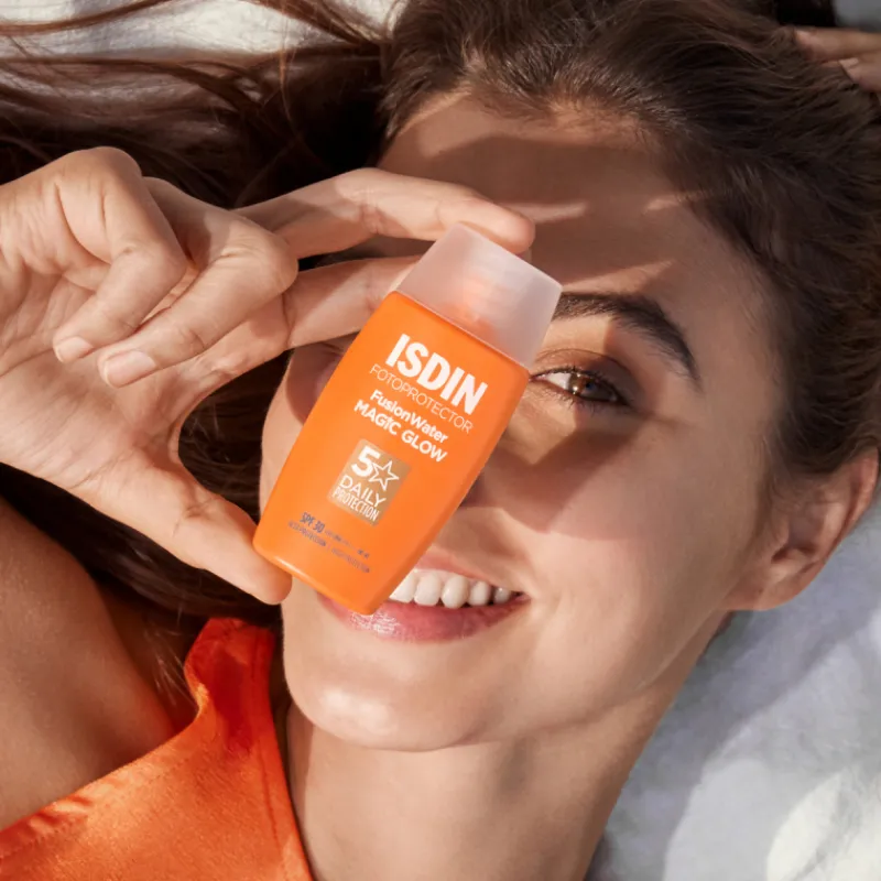 Sale FOTOPROTECTOR FUSION WATER MAGIC GLOW SPF30 Facial