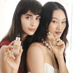 New FUTURIST SKINTINT SERUM SPF20 Fondo De Maquillaje