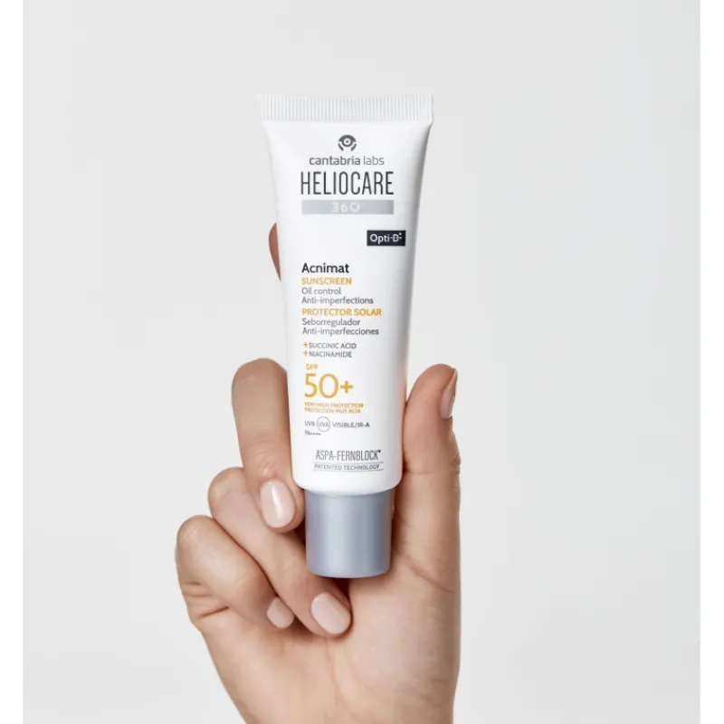 Clearance Heliocare 360 Acnimat SPF50+ Facial