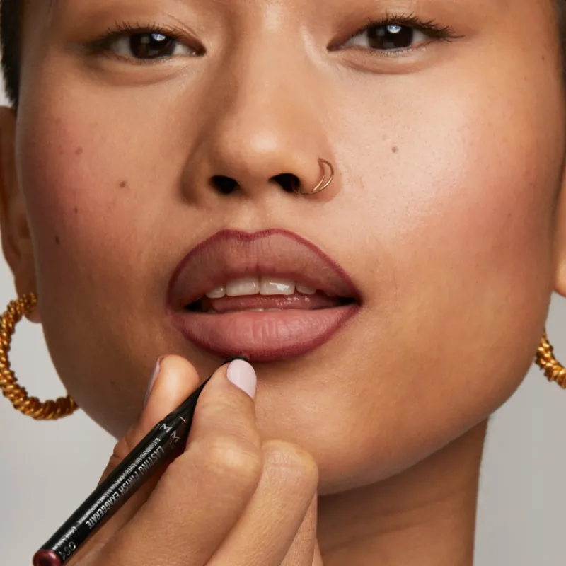 New Lasting Finish Exaggerate Perfilador