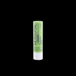 New PROTECTOR LABIAL SPF 15 Facial