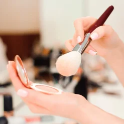 Hot PACK MAQUILLAJE VERY PERI BY JÚLIA Laca De Uñas|Barra De Labios