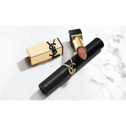 ROUGE PUR COUTURE BARRA DE LABIOS ACABADO SATINADO Barra De Labios