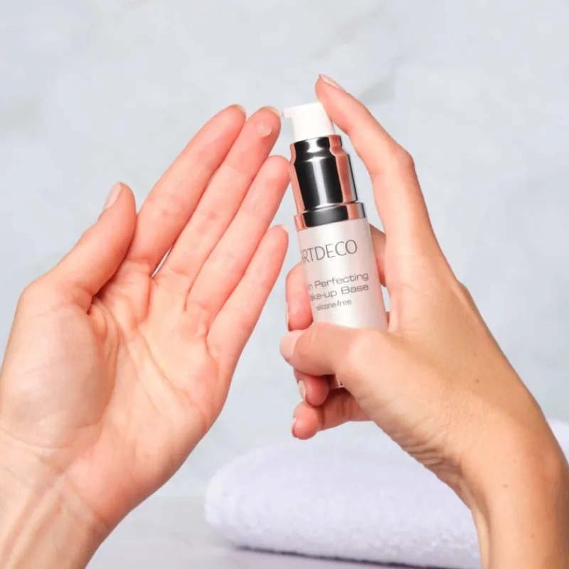 New Skin Perfecting Make-up Base Base De Maquillaje