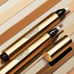 TOUCHE ÉCLAT Antiojeras Y Corrector