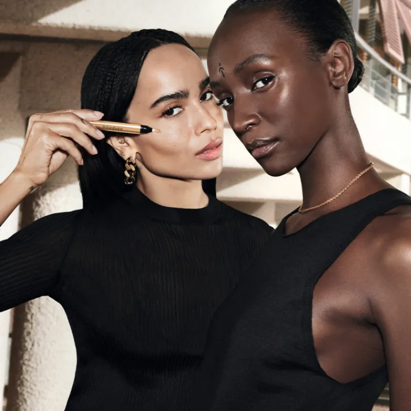 TOUCHE ÉCLAT Antiojeras Y Corrector